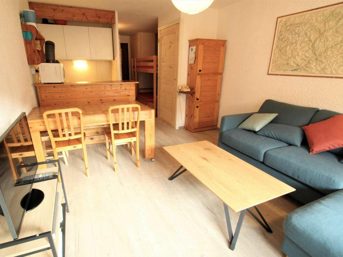 Appartement Studio La Salle-les-Alpes, 1 pièce, 4 personnes - FR-1-330F-104 à Serre Chevalier Extérieur photo