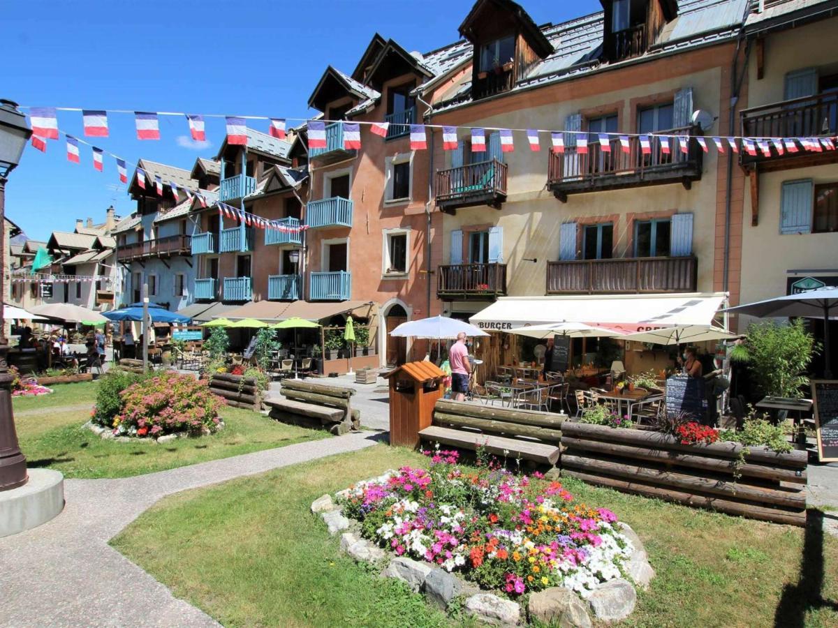 Appartement Studio La Salle-les-Alpes, 1 pièce, 4 personnes - FR-1-330F-104 à Serre Chevalier Extérieur photo