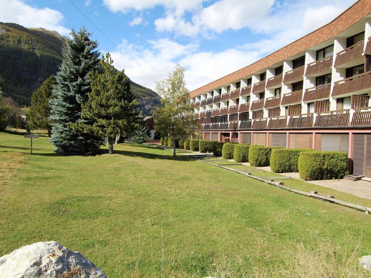 Appartement Studio La Salle-les-Alpes, 1 pièce, 4 personnes - FR-1-330F-104 à Serre Chevalier Extérieur photo